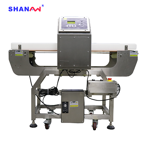 為什么說金屬檢測機(jī)能夠降低風(fēng)險(xiǎn)？